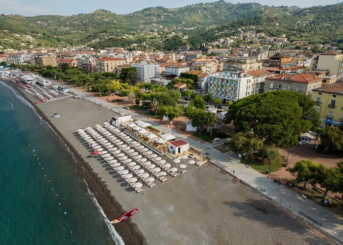 Hotel Tirreno